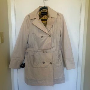 Simon Chang size 14 tan light weight trench coat